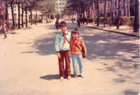 Hong & Wei on campus of Xiada